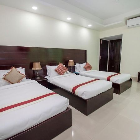 Hotel Ali Plaza Силхет Экстерьер фото