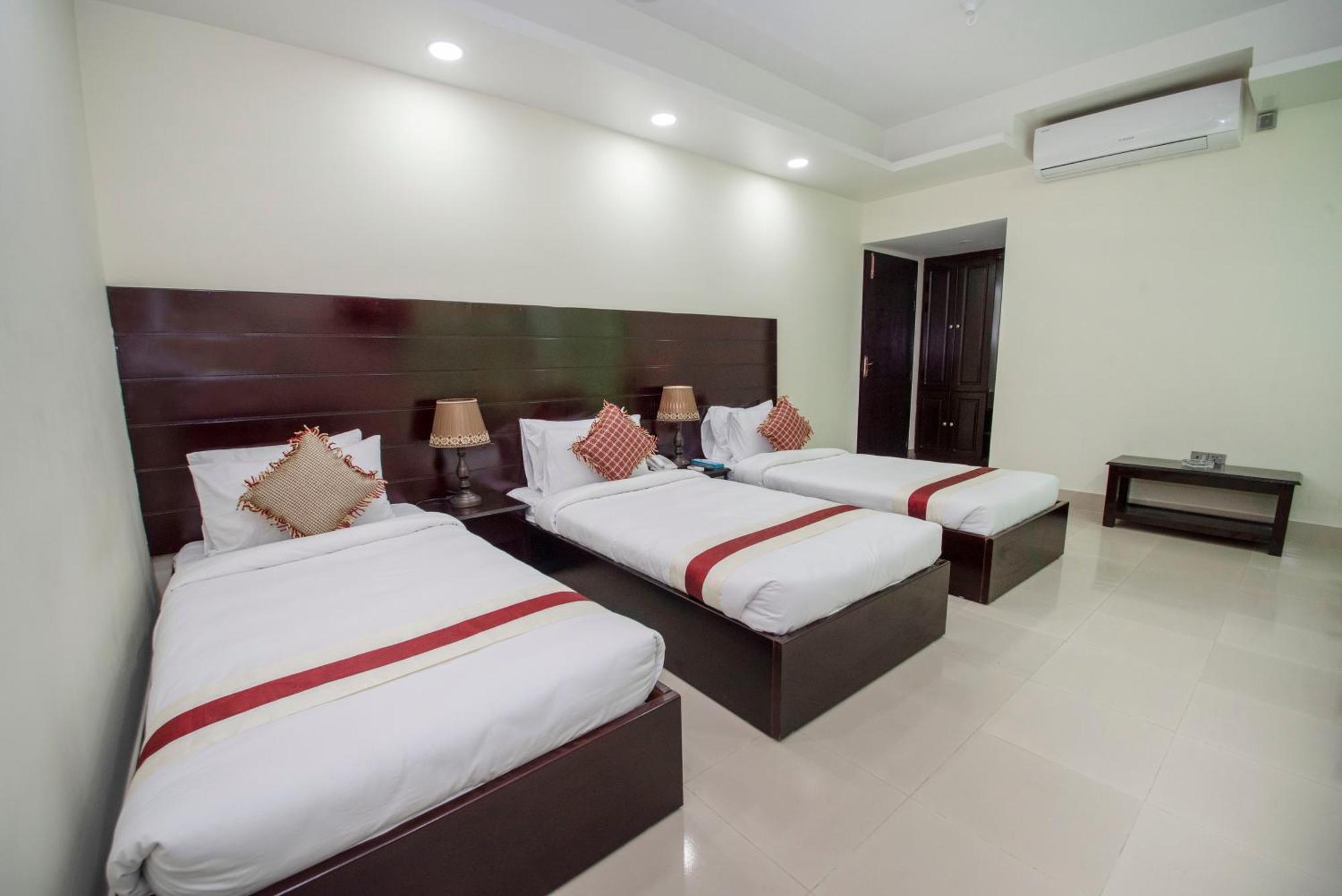 Hotel Ali Plaza Силхет Экстерьер фото