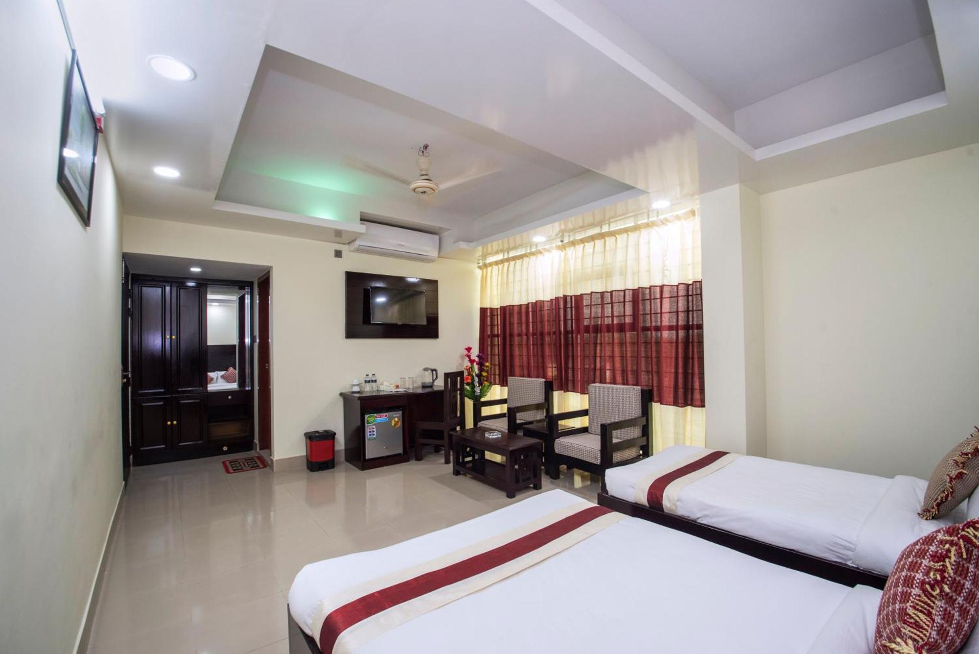 Hotel Ali Plaza Силхет Экстерьер фото